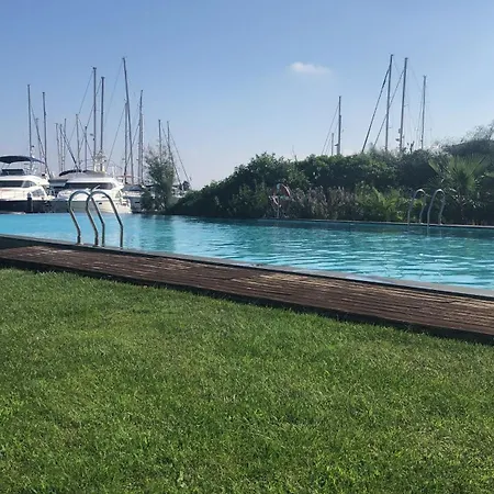 Superbe Catamaran Sant Carles De La Rapita
