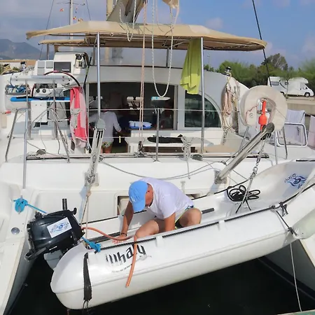 Superbe Catamaran *